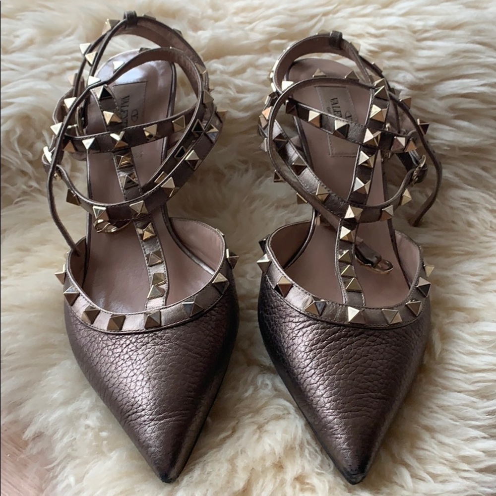 Valentino Gold Studded Heels - Picture 4 of 8
